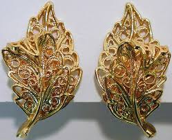 Manufacturers Exporters and Wholesale Suppliers of Costume Jewelry  4 NEW DELHI DELHI